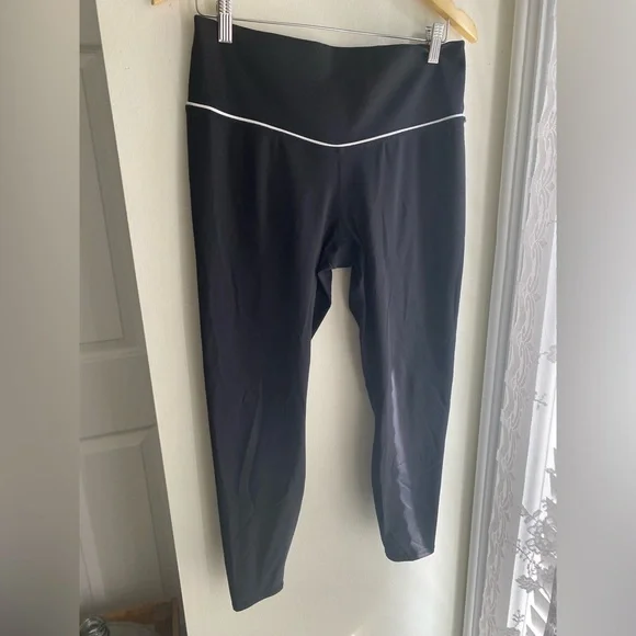 JoyLab High Rise Black Leggings with White Accent Size Large Women’s 7/8 Target - Picture 2 of 6